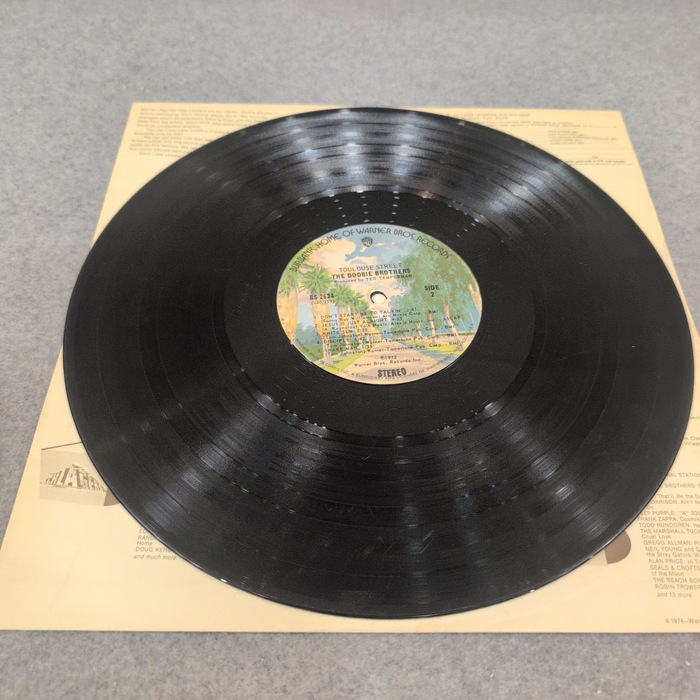 The Doobie Brothers Toulouse Street Vinyl LP 1972 Warner Bros BS 2634 Rock - Picture 4 of 4